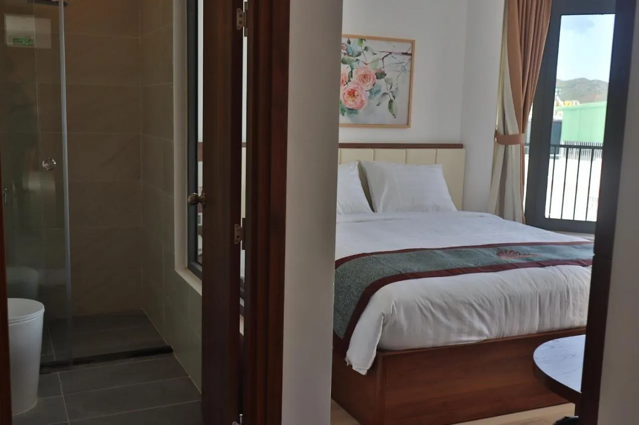 ***  Simon Hotel Nha Trang Vietnam